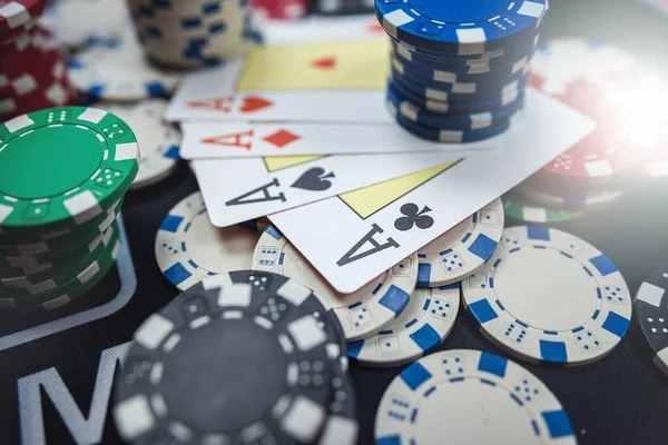 cv togel mobile app interface showing live football markets and live-dealer games